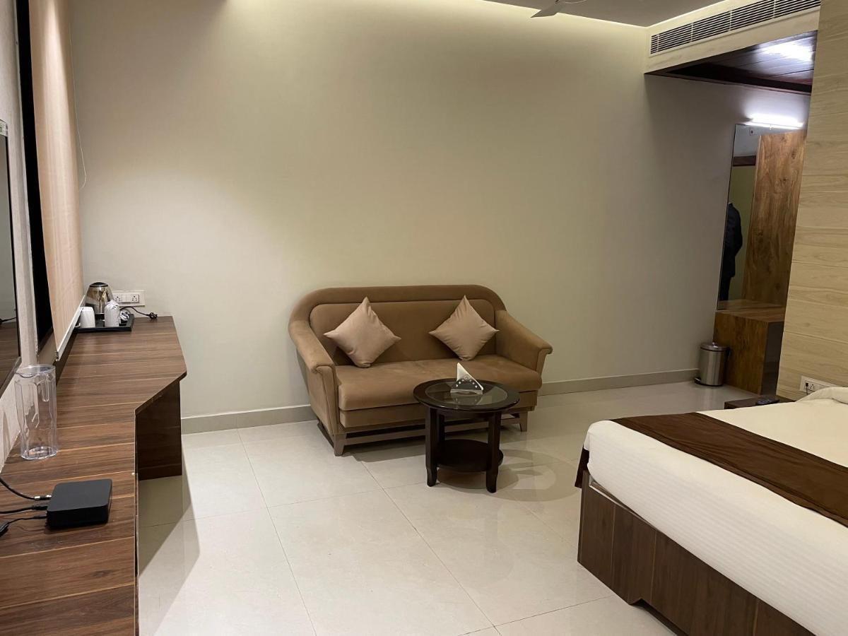 Maheshwari Jalsa Hotel Kota  Bagian luar foto