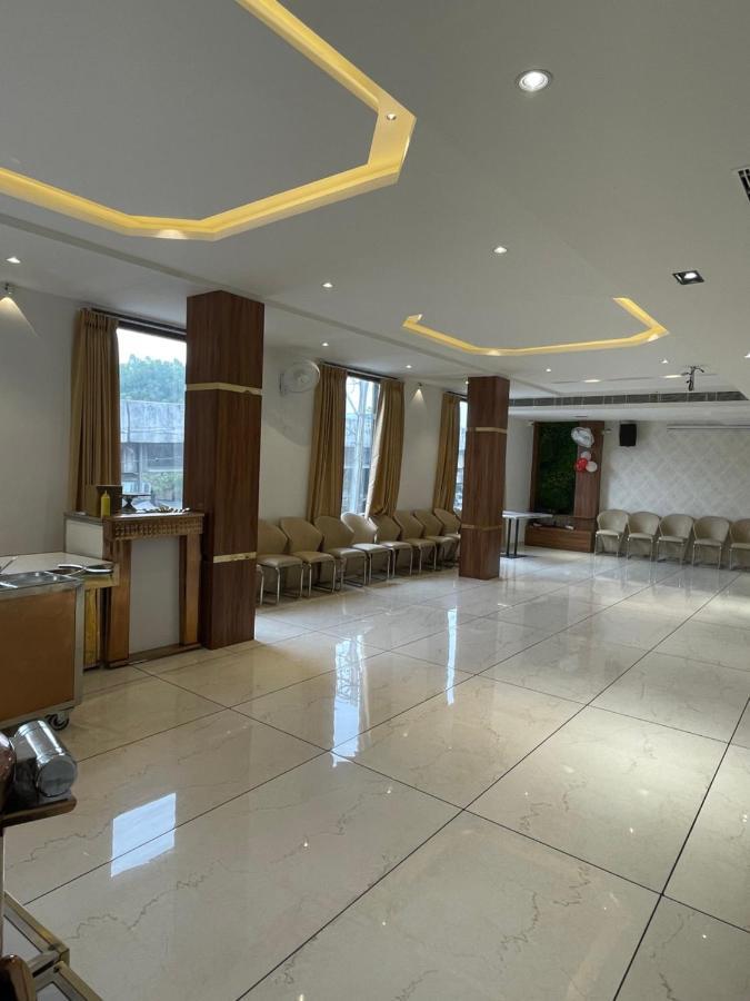 Maheshwari Jalsa Hotel Kota  Bagian luar foto
